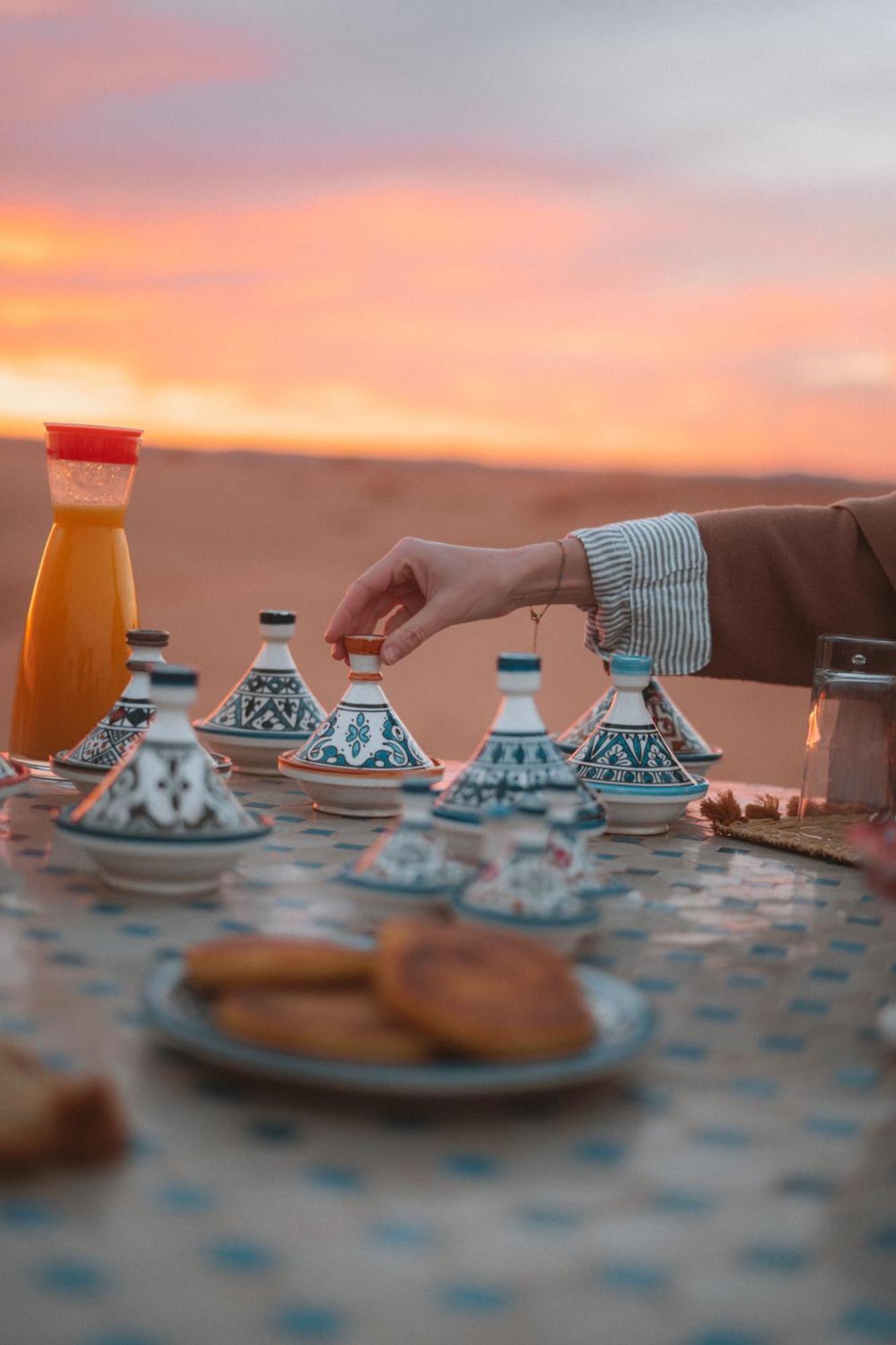 Royal Luxury Camp Hotel Merzouga Bagian luar foto