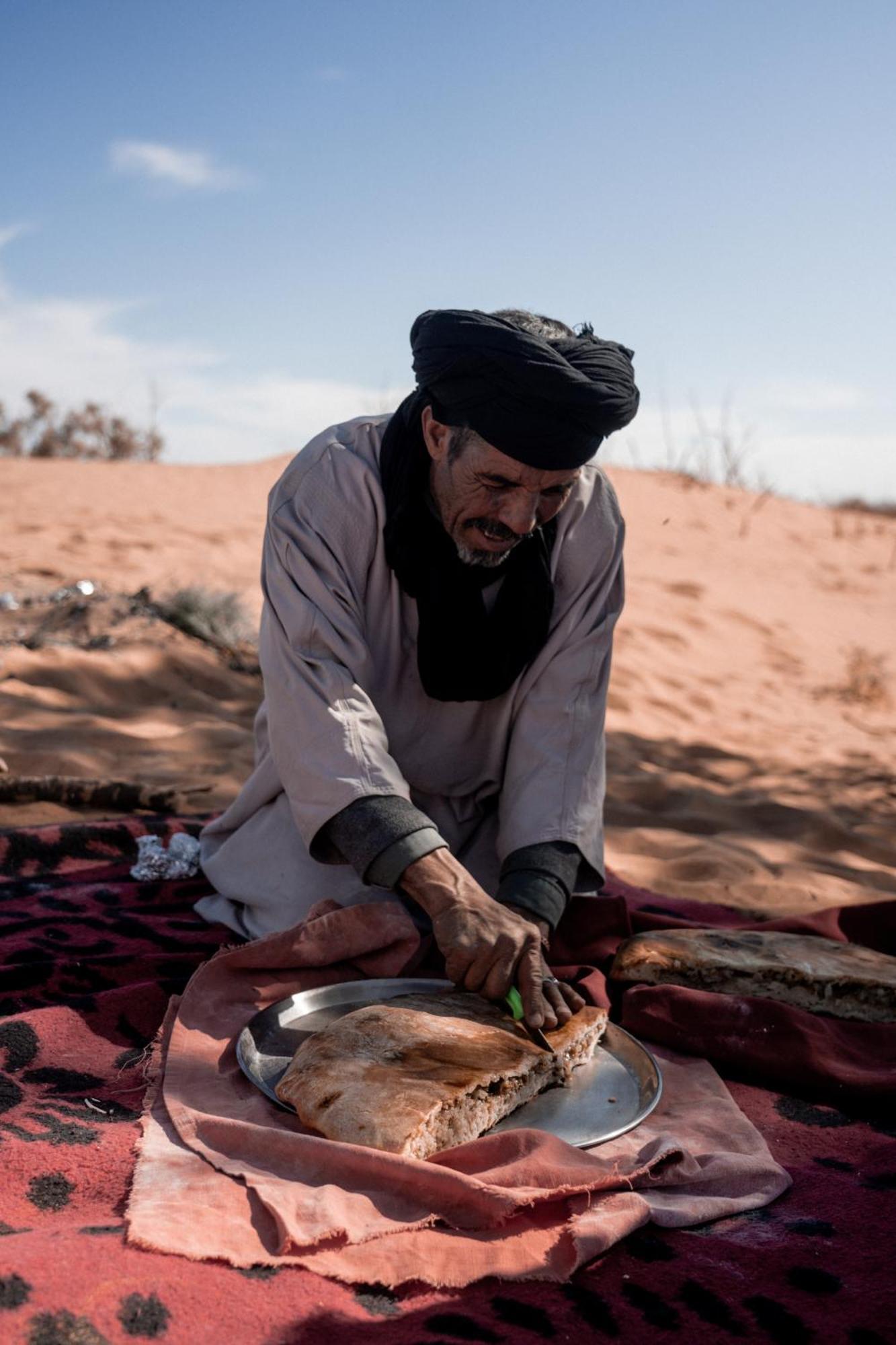 Royal Luxury Camp Hotel Merzouga Bagian luar foto