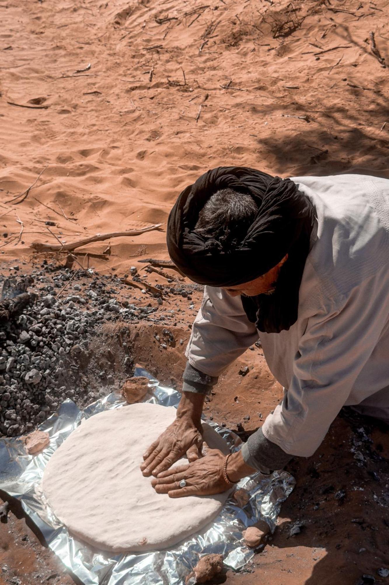 Royal Luxury Camp Hotel Merzouga Bagian luar foto