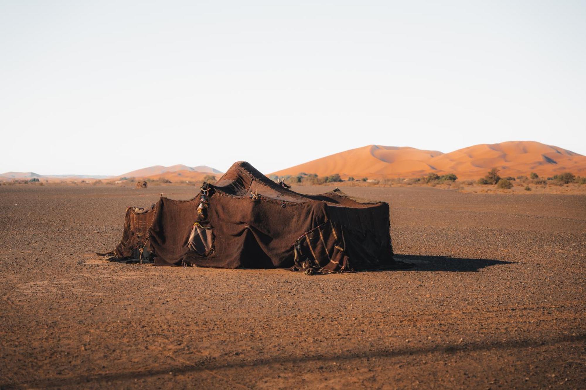 Royal Luxury Camp Hotel Merzouga Bagian luar foto