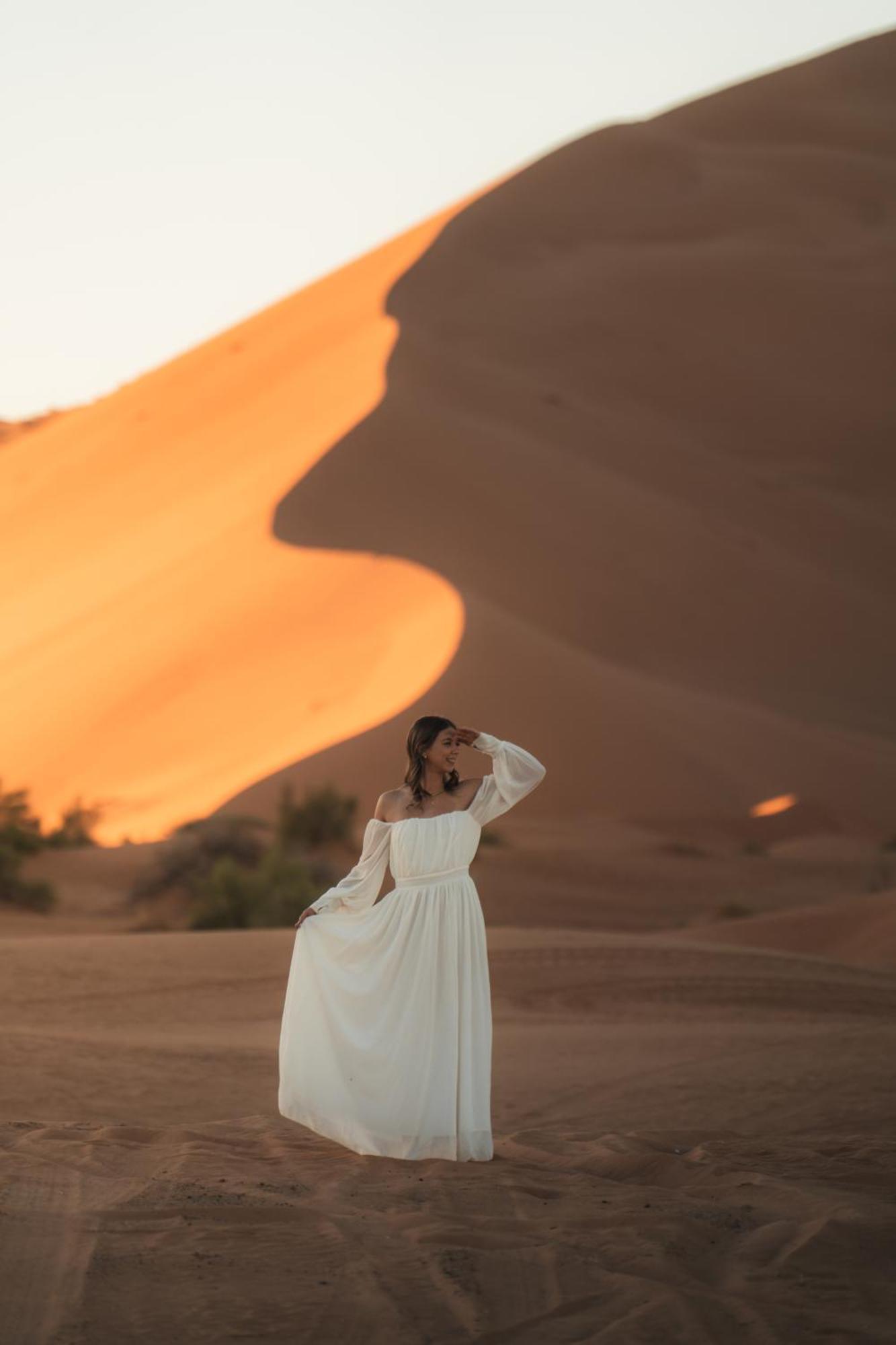 Royal Luxury Camp Hotel Merzouga Bagian luar foto